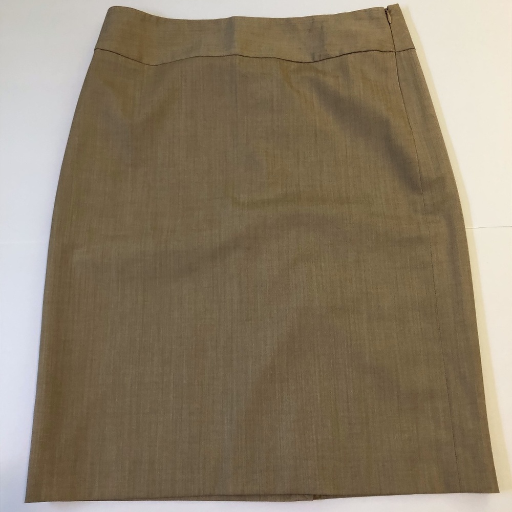 Banana Republic Tan Beige Pencil Skirt Size 6 NWT